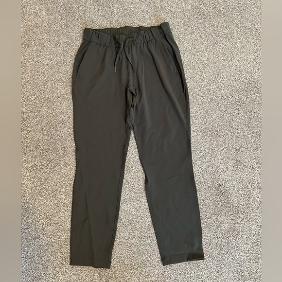 Lululemon joggers - Picture 2 of 2